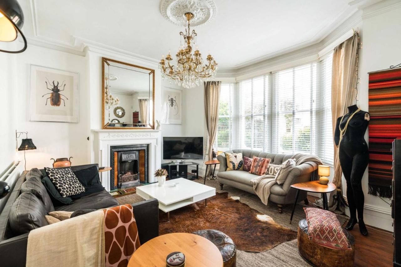 Beautiful 3bd Forest Hill South